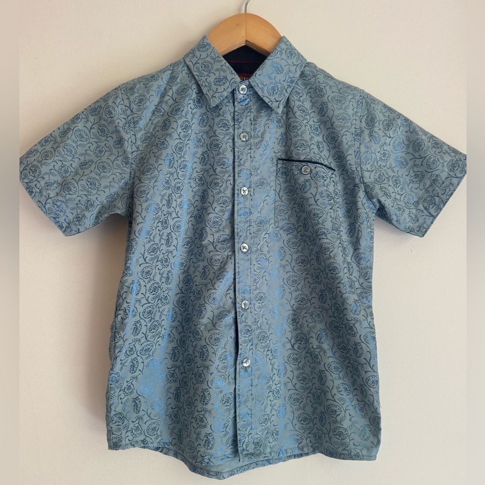 Consequence Boys Light Blue Floral Print Shirt Size 6